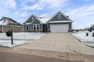 945 Reeder Circle, House other with 3 bedrooms, 2 bathrooms and null parking in Dayton OH | Image 2