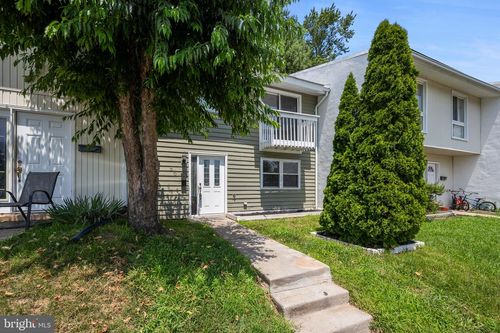 86 Sugarland Run Dr, STERLING, VA, 20164-1610 | Card Image