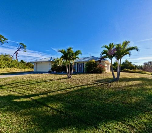 7096 Ticonderoga St, ENGLEWOOD, FL, 34224-8731 | Card Image