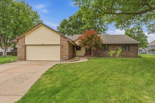 319 N Bay Country Ct, Wichita, KS, 67235-1310 | Card Image