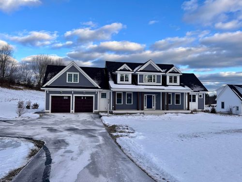 226 Oak St, Dover, NH, 03820-4790 | Card Image