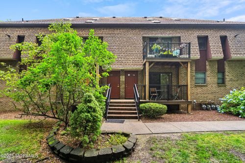 13 Ginger Ct, Eatontown, NJ, 07724-1869 | Card Image