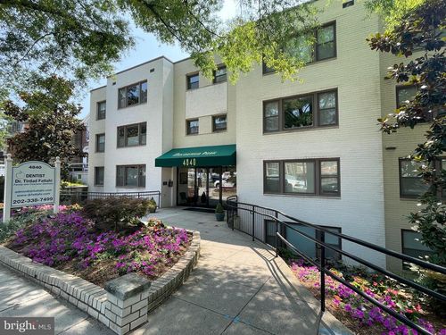 404-4840 Macarthur Blvd Nw, Washington, DC, 20007-1522 | Card Image