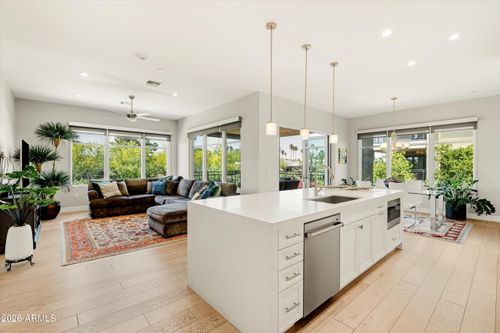 a2007-6166 N Scottsdale Rd, Paradise Valley, AZ, 85253-5413 | Card Image