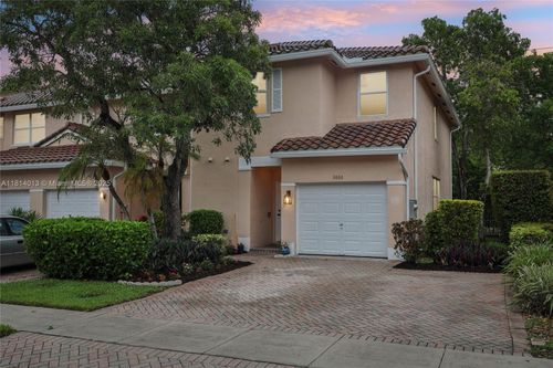 3860 Nw 90th Way, Sunrise, FL, 33351-8818 | Card Image