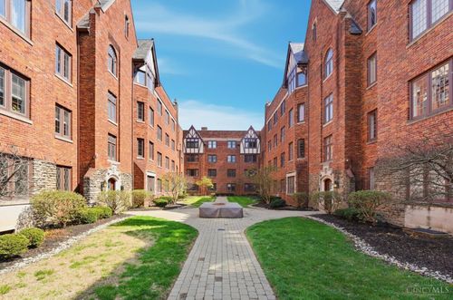 2324 Park Ave, Cincinnati, OH, 45206-4300 | Card Image