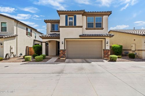 77 E Constitution Dr, Gilbert, AZ, 85296-3300 | Card Image