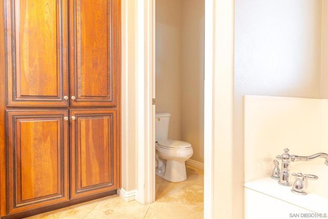 2925 Sandalwood Ct, House other with 4 bedrooms, 4 bathrooms and 6 parking in El Centro CA | Image 24