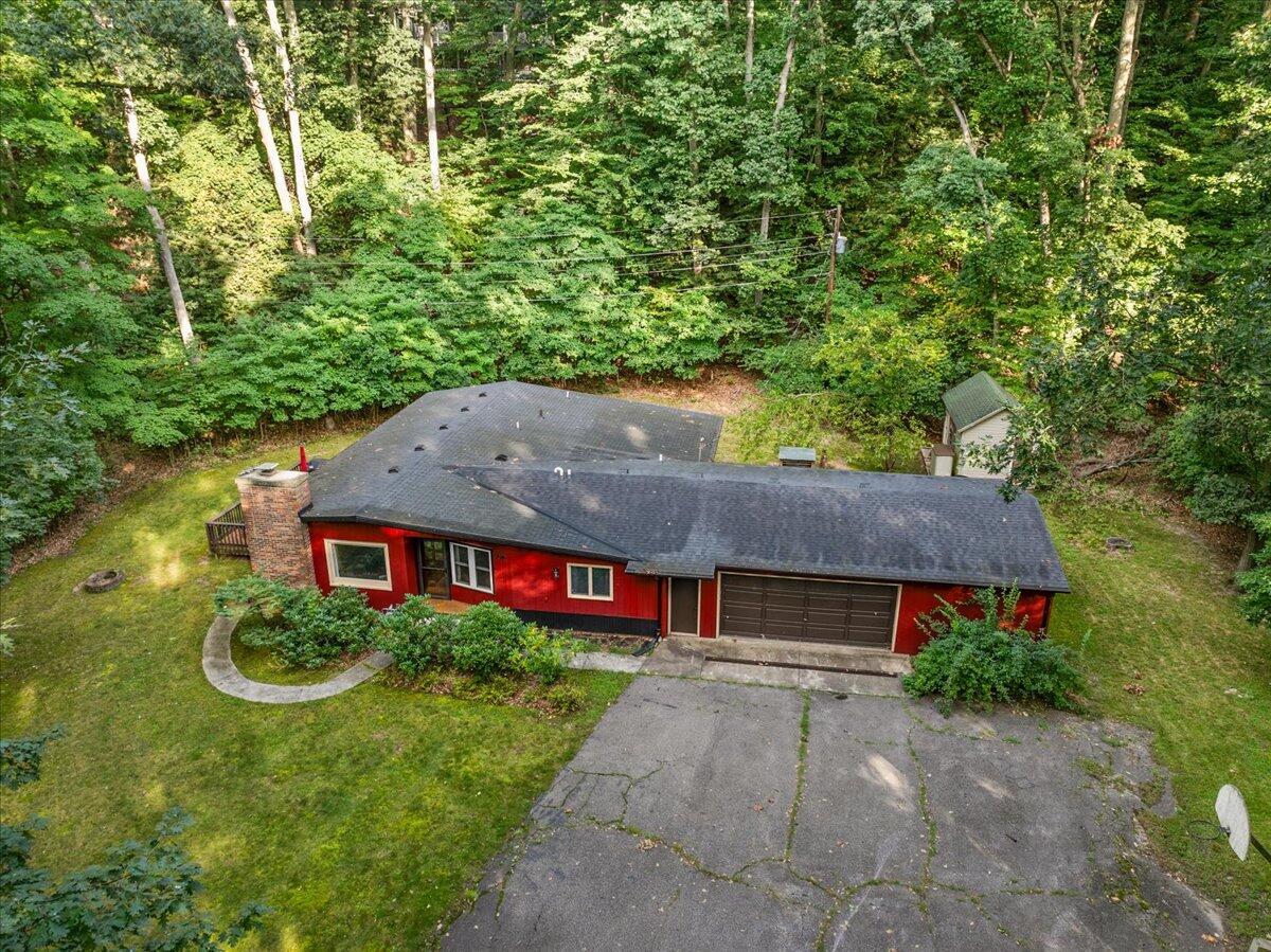 Dunewood Dr, Bridgman, MI 49106