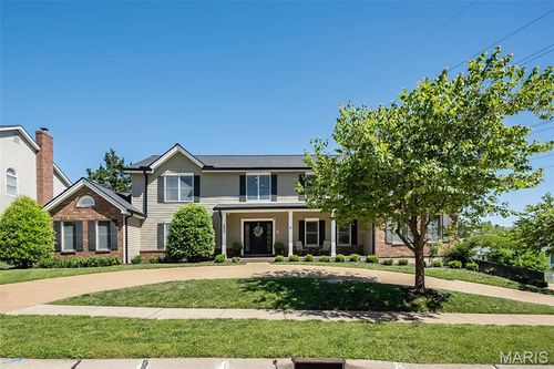 5825 Hightower Dr, Saint Louis, MO, 63128-3363 | Card Image