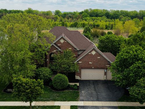 5815 Rosinweed Ln, Naperville, IL, 60564-1643 | Card Image