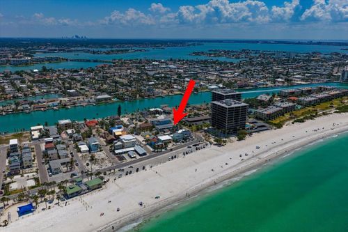 40 77th Ave, TREASURE ISLAND, FL, 33706-3547 | Card Image