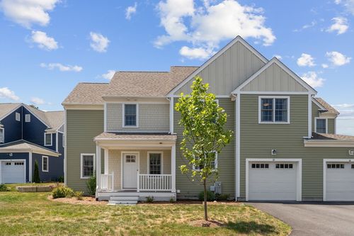 32-32 Drum Dr, Plymouth, MA, 02360-2712 | Card Image