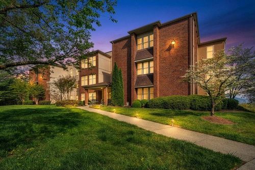 apt-313-4641 Heather Dr, Roanoke, VA, 24018 | Card Image