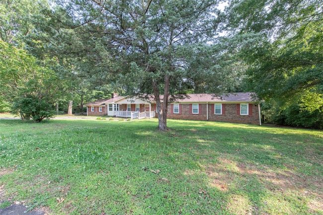 107 Meadow Dr, House other with 3 bedrooms, 3 bathrooms and null parking in Seneca SC | Image 27