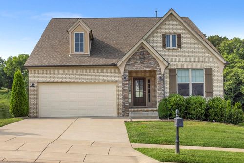 2008 Hedgelawn Dr, Lebanon, TN, 37090-1436 | Card Image