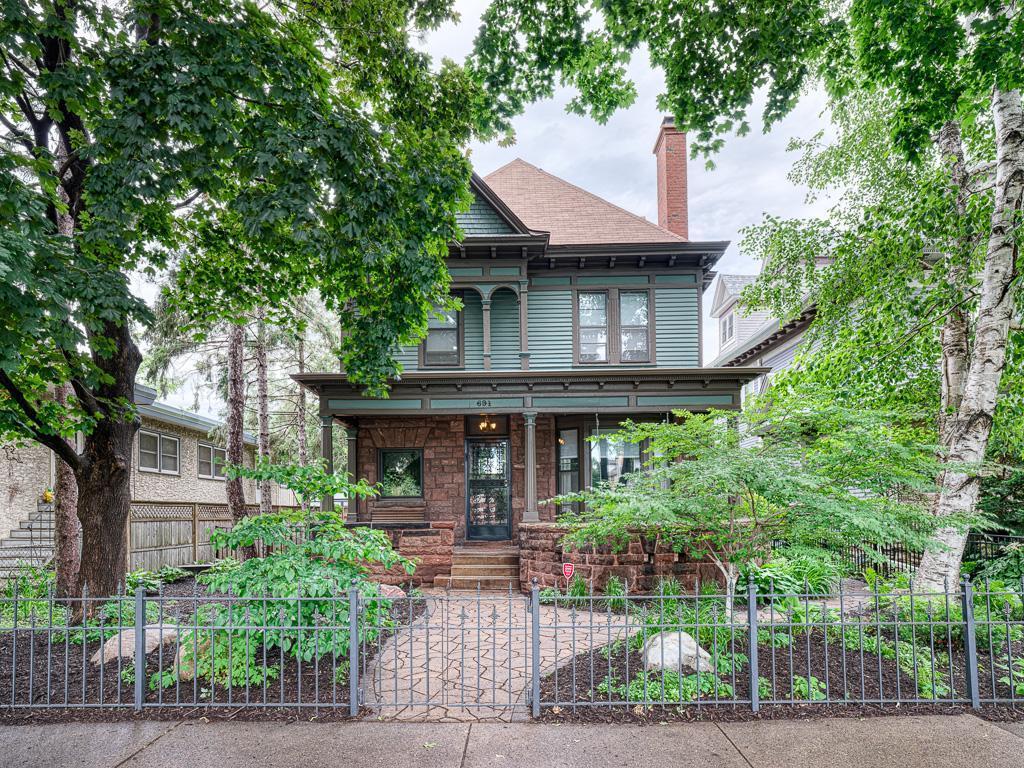 Portland Ave, Saint Paul, MN 55104