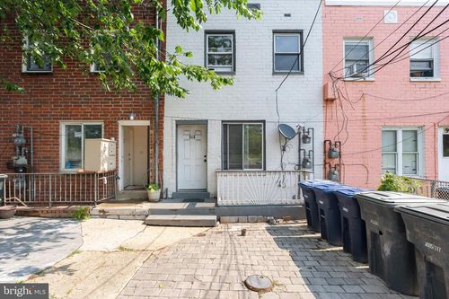 968 Mount Olivet Rd Ne, WASHINGTON, DC, 20002-2259 | Card Image