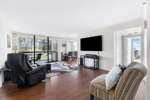 1832 Bridgewood Drive, Boca Raton, FL, 33434 | Card Image