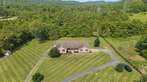 4394 Rush Branch Rd, Somerset, KY, 42501-5868 | Card Image