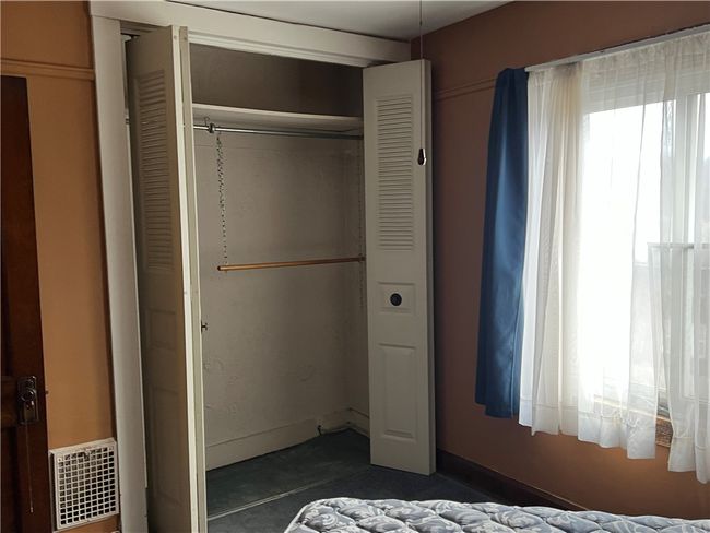 545 Howard St, Townhouse with 2 bedrooms, 1 bathrooms and null parking in E Pittsburgh PA | Image 11