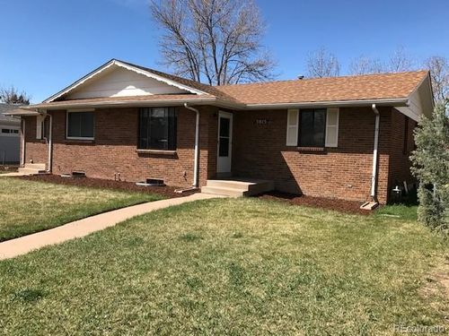 3015 S Delaware St, Englewood, CO, 80110-1437 | Card Image