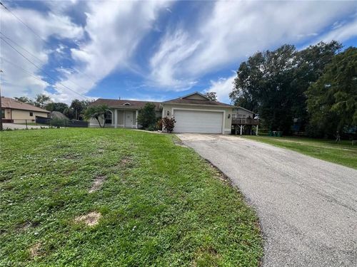 2420 2nd Ave Se, Naples, FL, 34117-3700 | Card Image