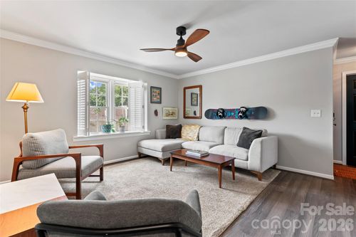 d-3520 Colony Rd, Charlotte, NC, 28211-3329 | Card Image