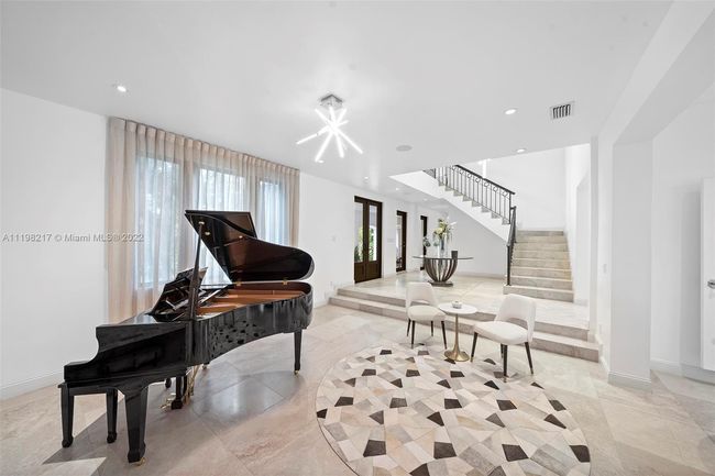 321 Costanera Rd, House other with 5 bedrooms, 7 bathrooms and null parking in Coral Gables FL | Image 6