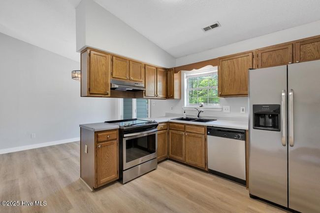 534 Sandridge Rd, House other with 3 bedrooms, 2 bathrooms and 1 parking in Hubert NC | Image 9