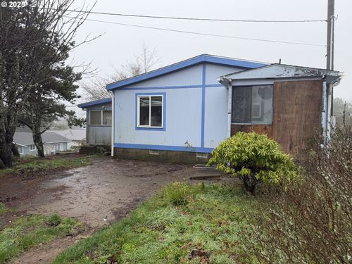 252 Nw 20th St, Newport, OR, 97365-2145 | Card Image