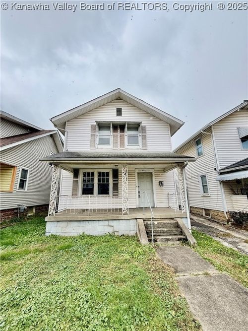 421 26th St, Huntington, WV, 25703-1634 | Card Image