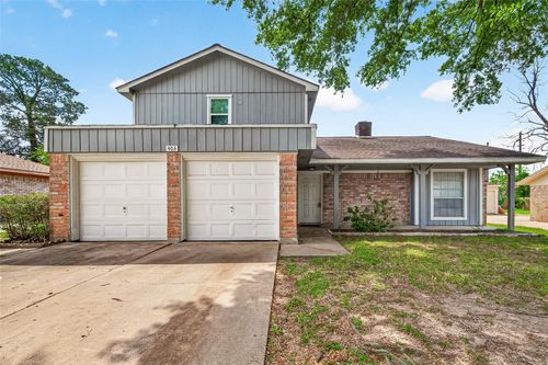 403 Mistywood Dr, Houston, TX, 77090-4757 | Card Image