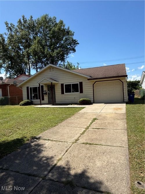 1080 E 167th St, Cleveland, OH, 44110-1523 | Card Image