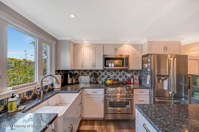 266 Warren Rd 23 Large | Image 24