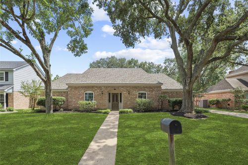 18011 Oakworth Dr, Houston, TX, 77084-2328 | Card Image