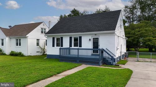 419 Ives Ave, CARNEYS POINT, NJ, 08069-2615 | Card Image