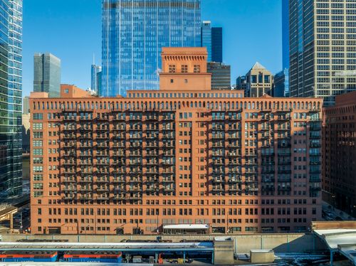 apt-916-165 N Canal St, Chicago, IL, 60606-1401 | Card Image