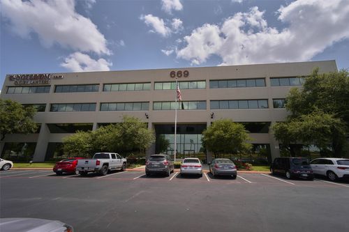 300-669 Airport Fwy, Hurst, TX, 76053-3963 | Card Image