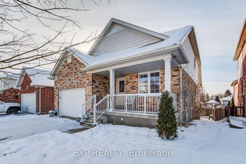 36 Washburn Dr, Guelph, ON, N1E0B6 | Card Image