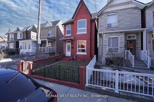 115 Edwin Ave, Toronto, ON, M6P3Z8 | Card Image