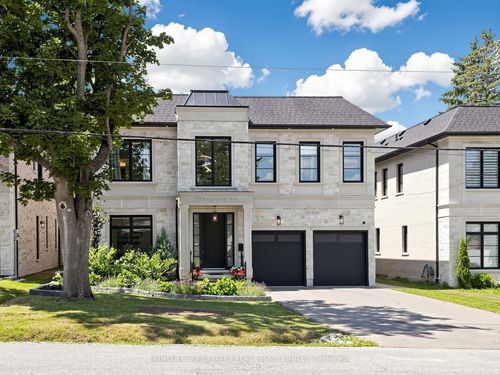 530 Rougemount Dr, Pickering, ON, L1W2C2 | Card Image