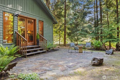20019 Ne 148th St, Woodinville, WA, 98077-7610 | Card Image