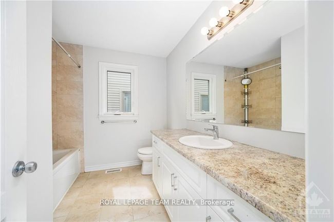 240 Trollius Way, House other with 6 bedrooms, 4 bathrooms and 4 parking in Gloucester ON | Image 20