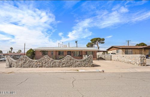 1101 Doyle Pl, El Paso, TX, 79907-1527 | Card Image