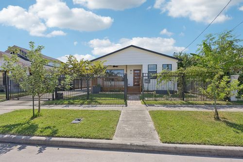 6718 Avenue L, Houston, TX, 77011-2546 | Card Image