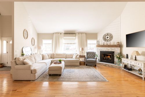 14 Rachel Drive, Kennebunk, ME, 04043 | Card Image
