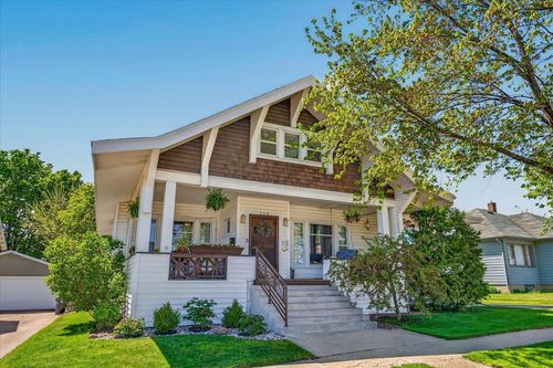 509 20th Ave, Monroe, WI, 53566-1559 | Card Image