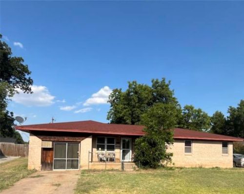707 Gayle St, Burkburnett, TX, 76354-3013 | Card Image