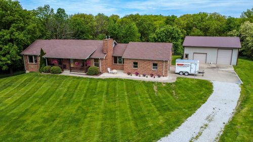 1820 N Hemlock Ridge Rd, ROCHEPORT, MO, 65279-9367 | Card Image